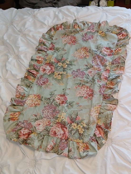 JP Stevens Other - VTG King Pillow Sham Floral Ruffle JP Stevens 1988 Made In USA Pillowcase